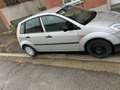 Ford Fiesta 1.3i Ambiente Gris - thumbnail 2