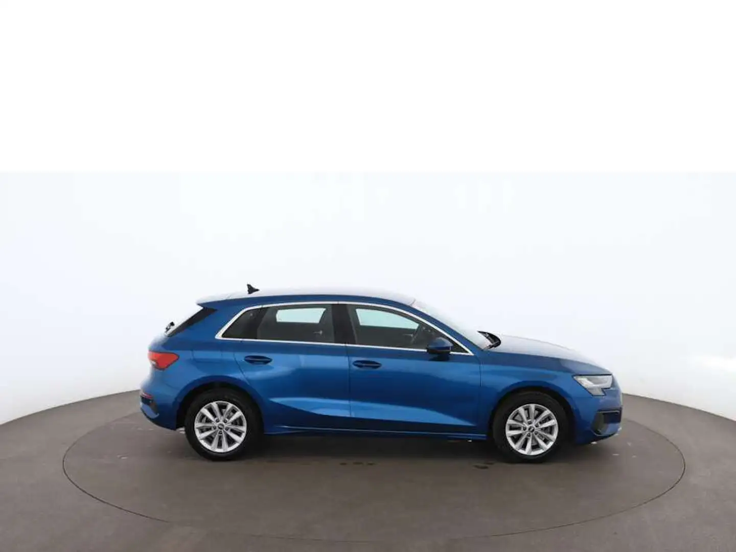 Audi A3 Sportback 35 TFSI Aut LED ASSIST TEMPOMAT PDC Azul - 2