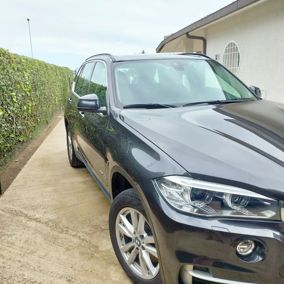 BMW X5 xdrive40e Luxury auto Grigio - 2
