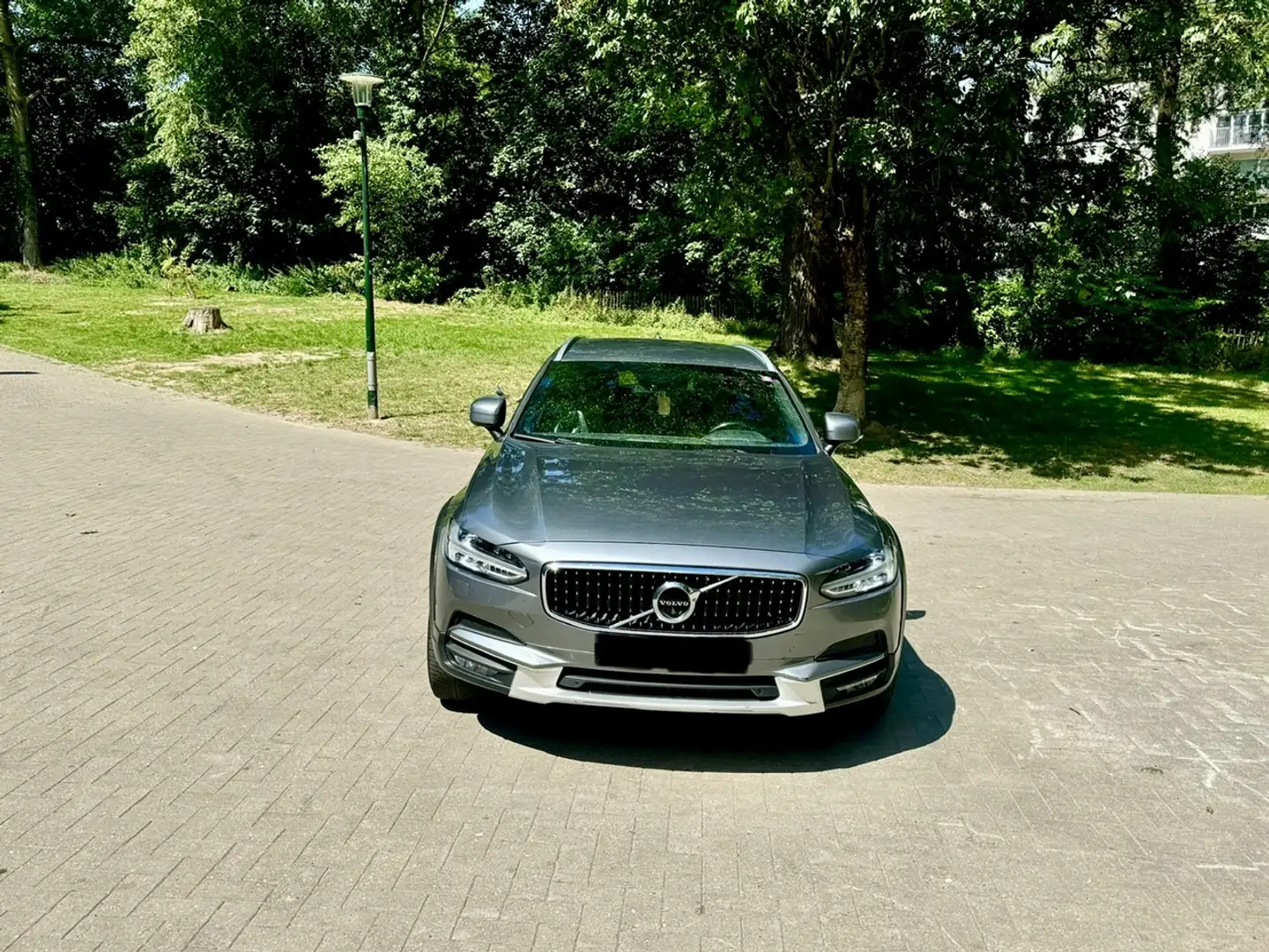 Volvo V90 Cross Country V90 Cross Country 2.0 D4 AWD Geartronic Серый - 2
