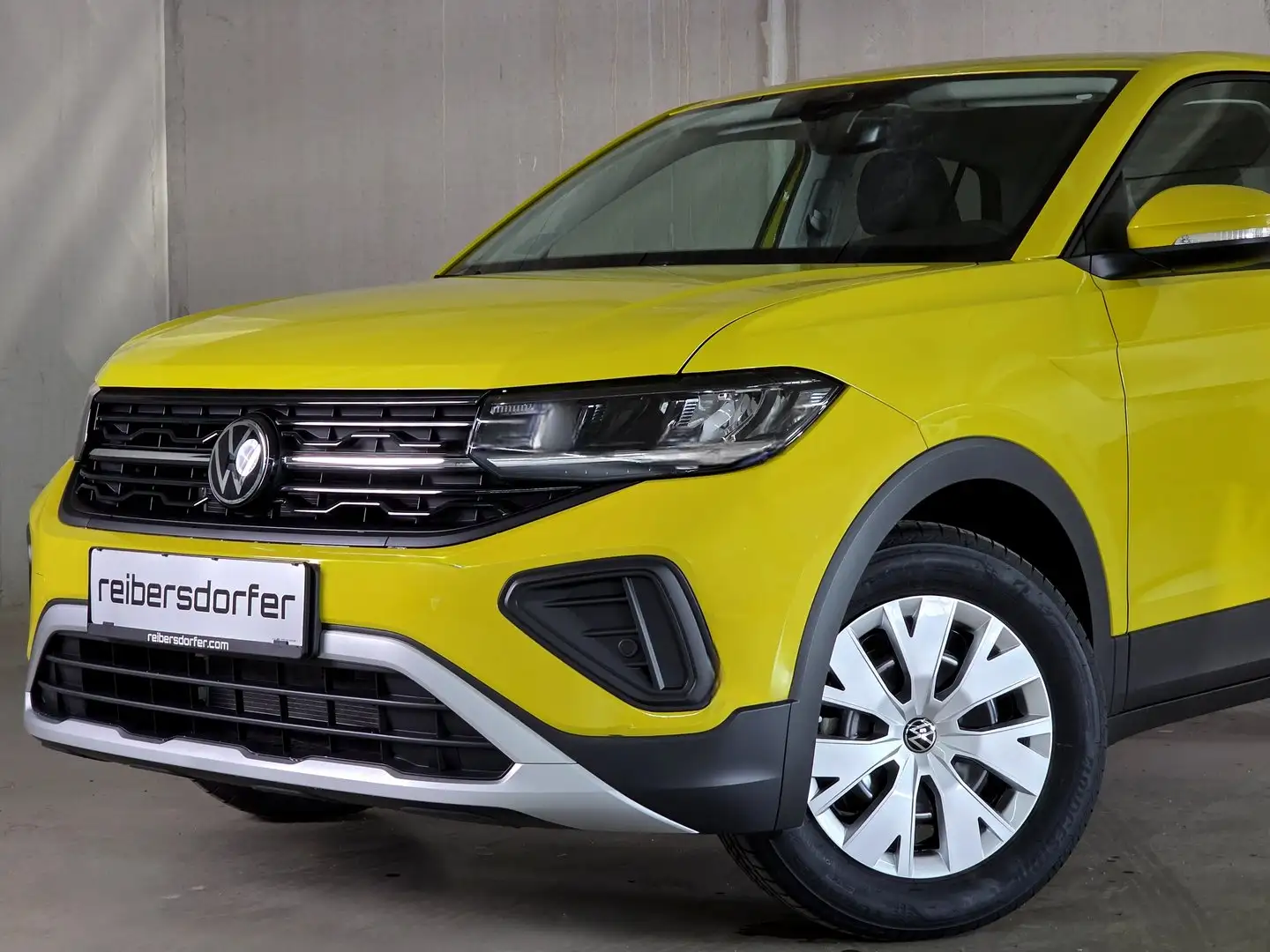 Volkswagen T-Cross 4Me TSI Gelb - 2