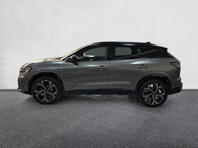 Renault Austral view 4