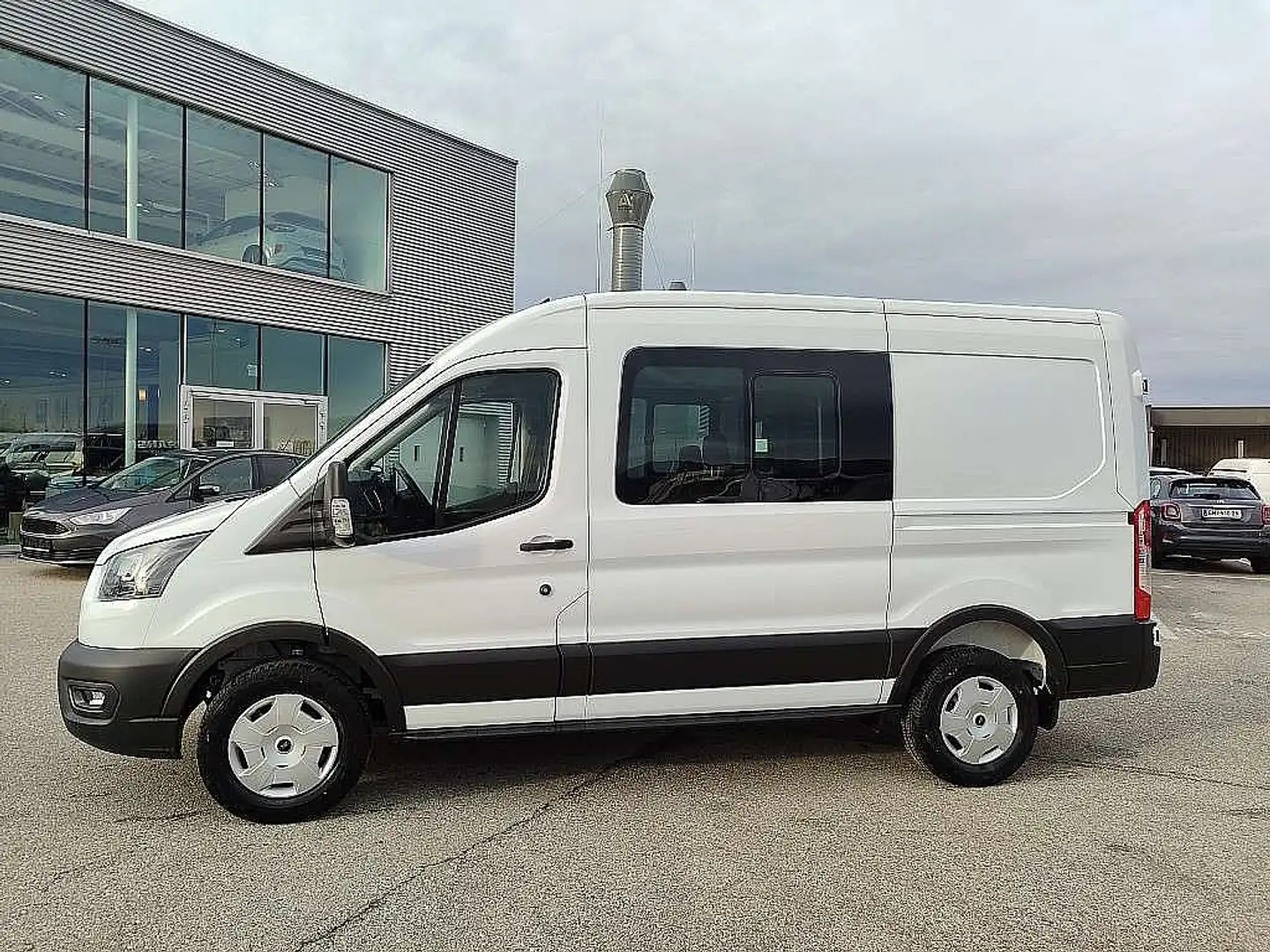 Ford Transit Transit Kasten DoKa 2,0 EcoBlue L2H2 350 Trend Weiß - 2