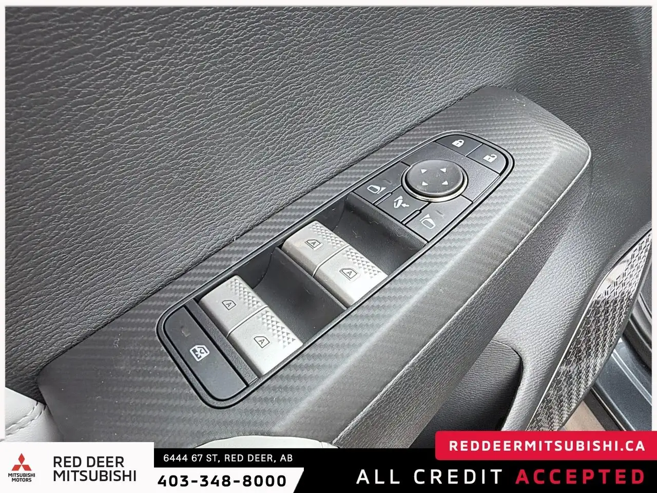 Mitsubishi Outlander снимка Mitsubishi Outlander