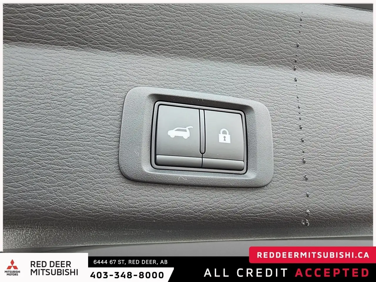 Mitsubishi Outlander снимка Mitsubishi Outlander