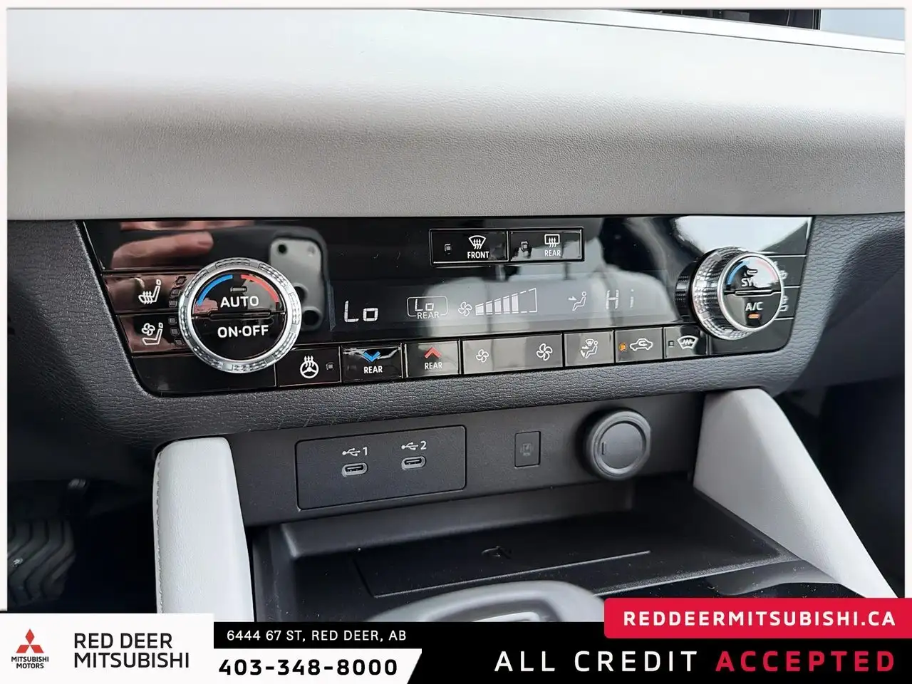 Mitsubishi Outlander снимка Mitsubishi Outlander
