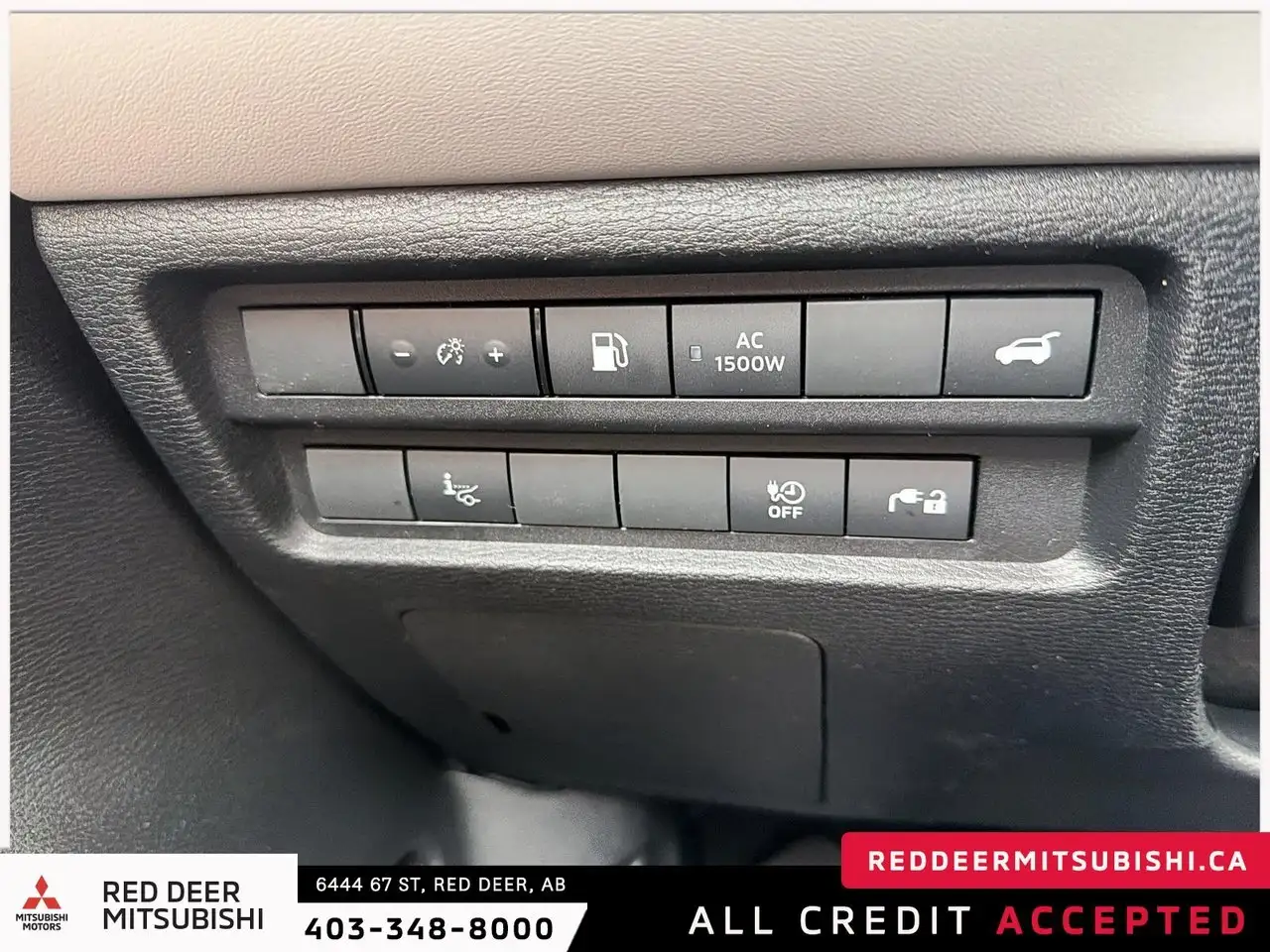 Mitsubishi Outlander снимка Mitsubishi Outlander