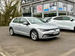 Volkswagen Golf VIII 1.0 eTSI 110 DSG7 Life NAVI/CAM/ACC