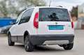Skoda Roomster Scout 90 TDi 64TKm AHK Klimaautomatik Blanc - thumbnail 6