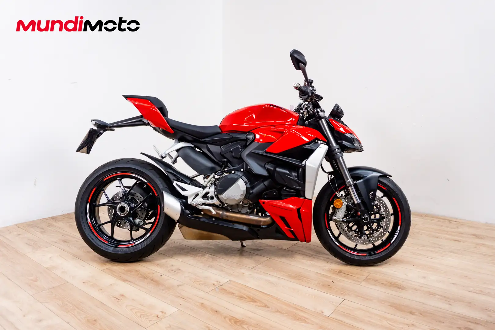 Ducati Streetfighter - 1