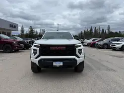 GMC Canyon снимка GMC Canyon
