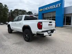 GMC Canyon снимка GMC Canyon
