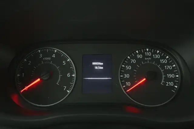 Renault Master view 13