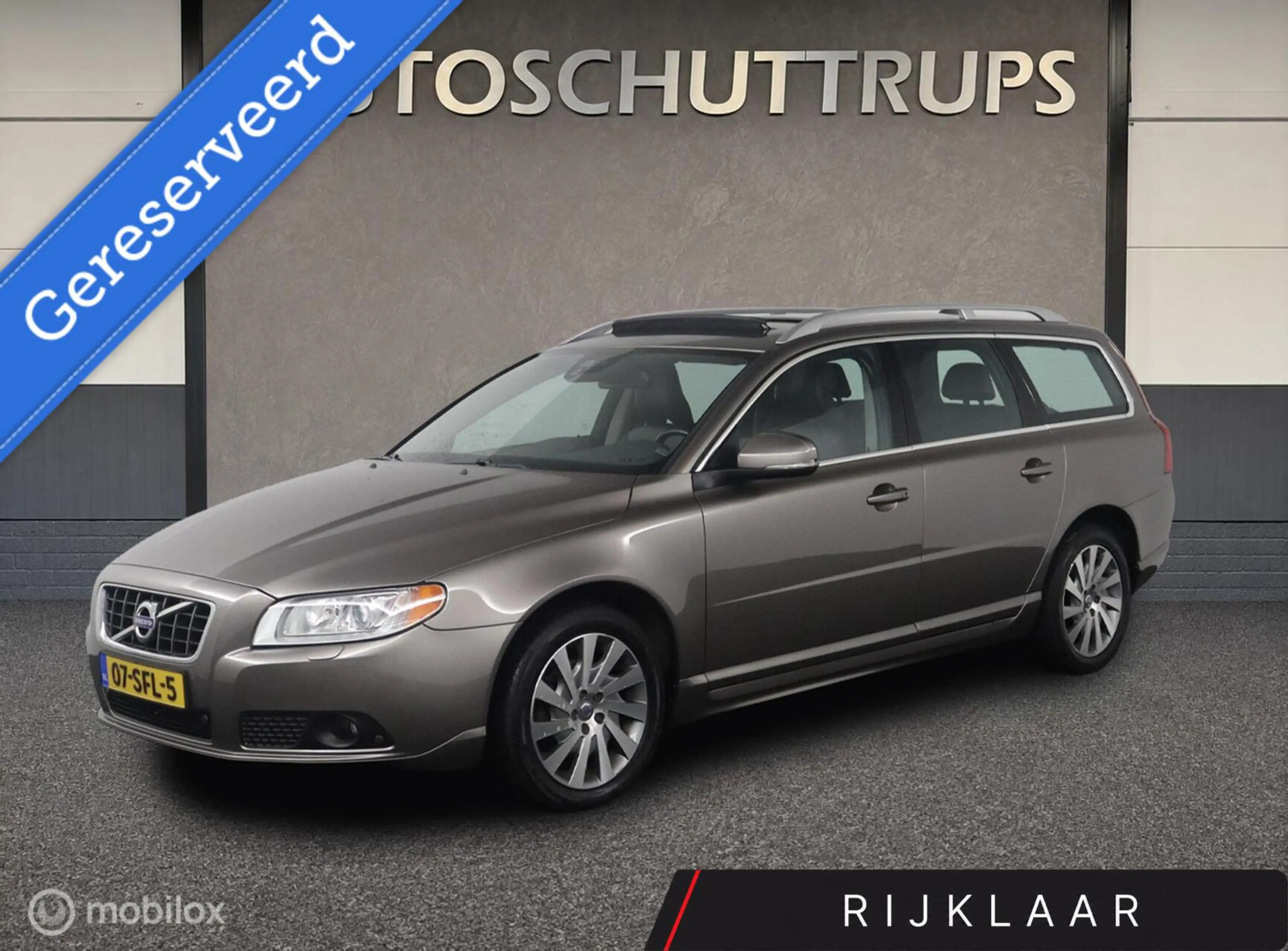 Volvo V70 1.6 T4 Limited Edition LEDER / STOELVERW. / DAKJE