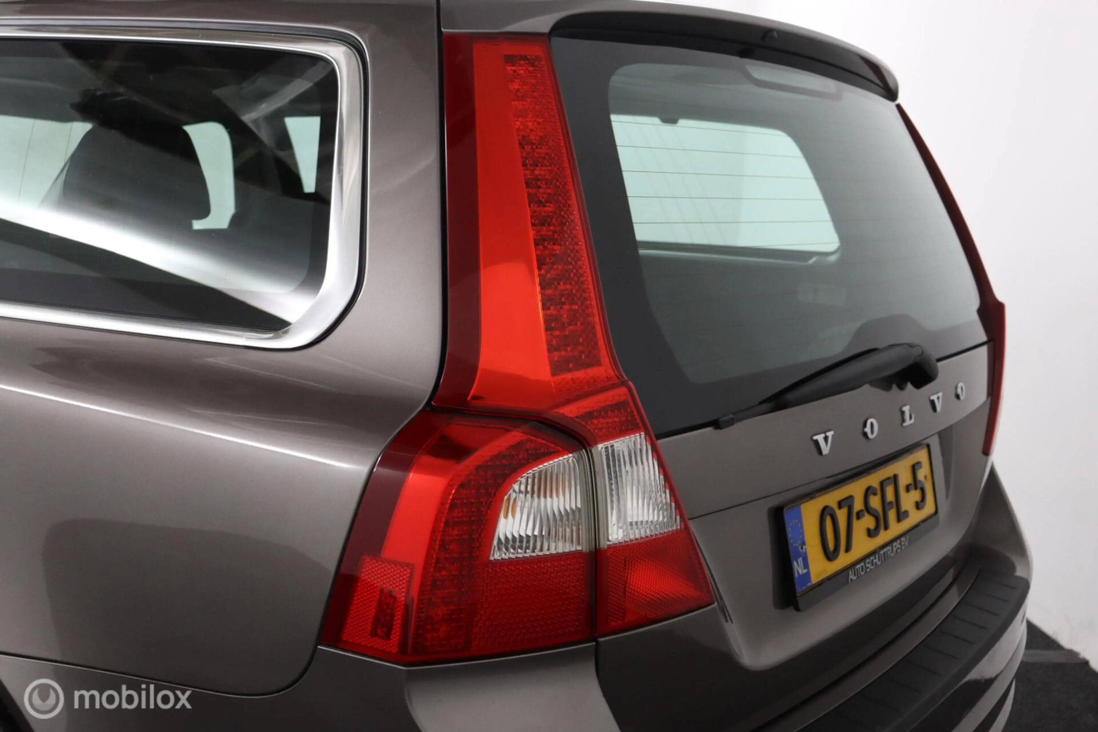 Volvo V70 1.6 T4 Limited Edition LEDER / STOELVERW. / DAKJE — photo 15