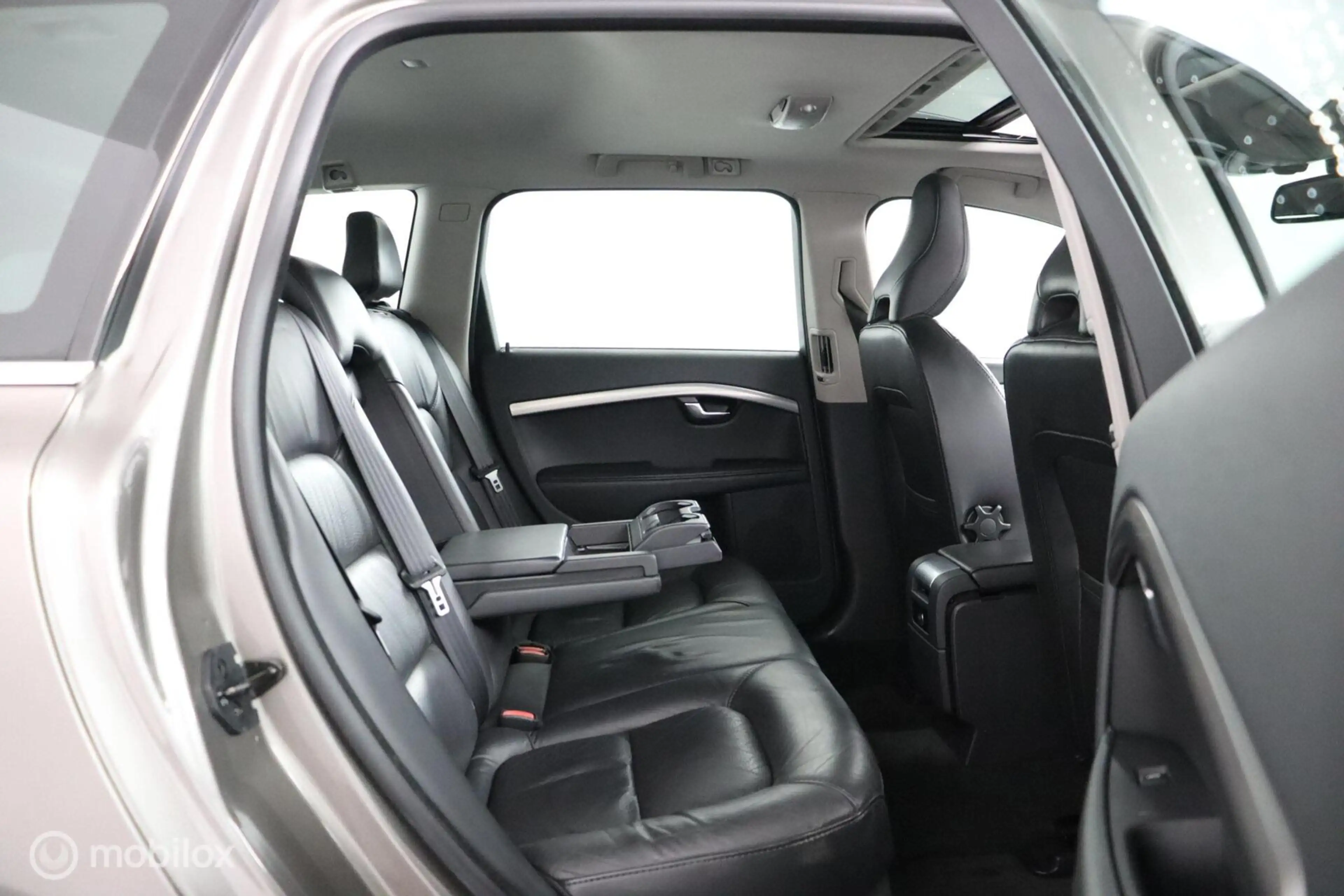 Volvo V70 1.6 T4 Limited Edition LEDER / STOELVERW. / DAKJE — photo 12