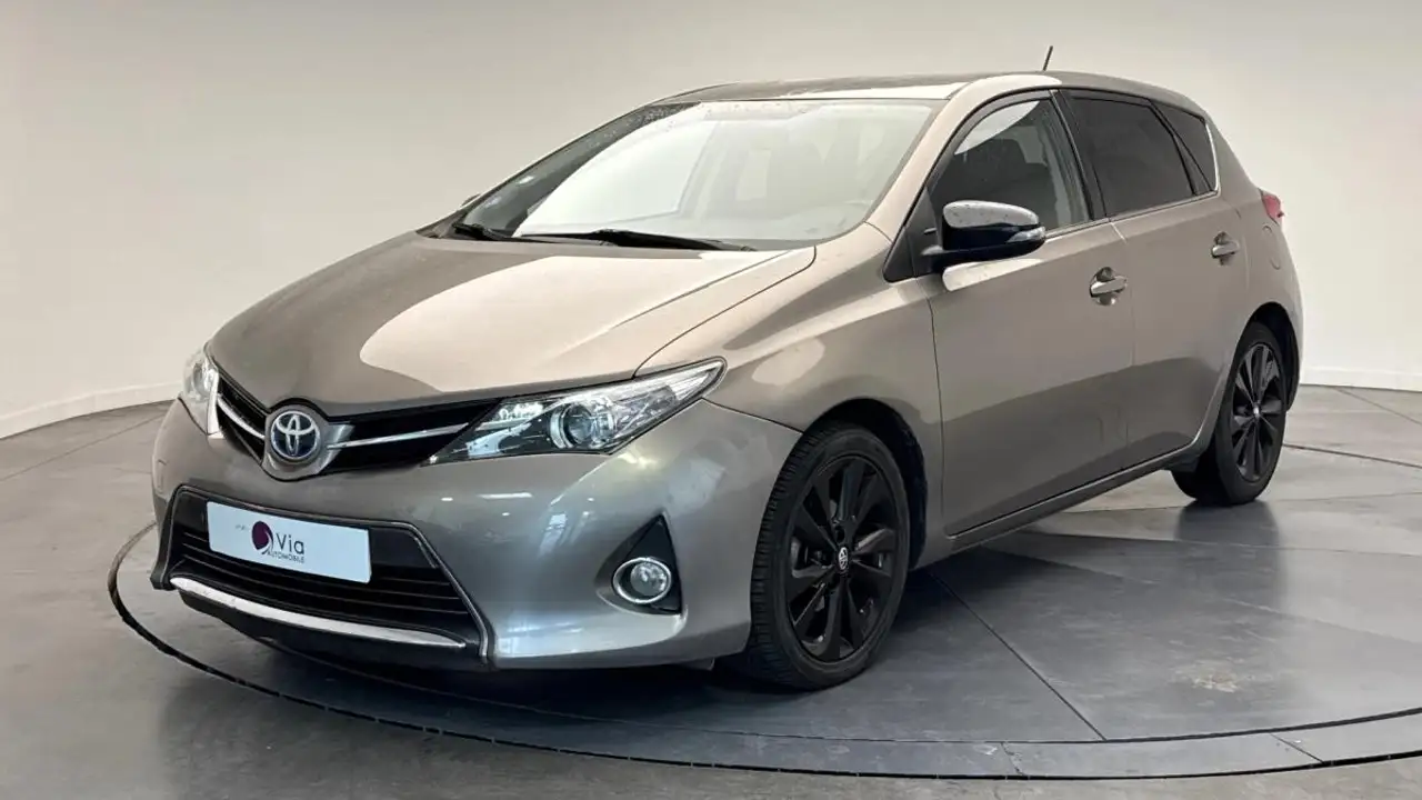 Toyota Auris HSD 136H Hybrid Dynamic