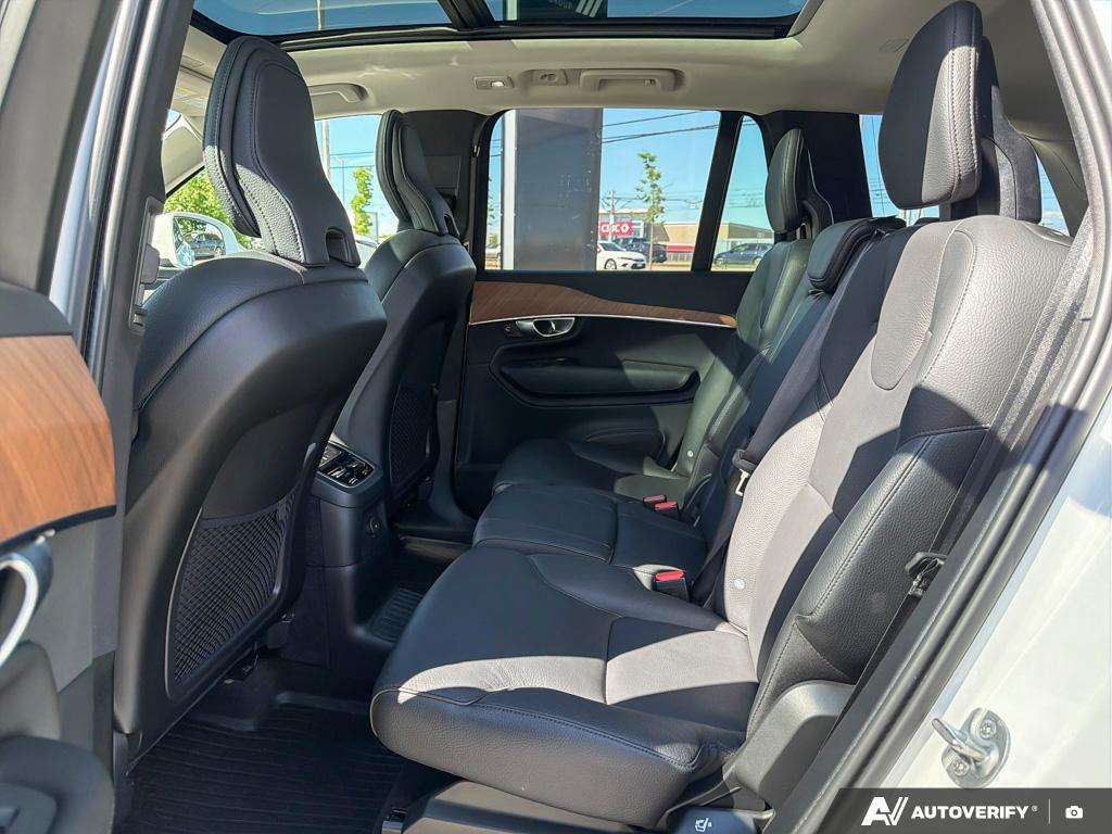 2024 Volvo XC90 T8 Plus Bright Theme thumb 22