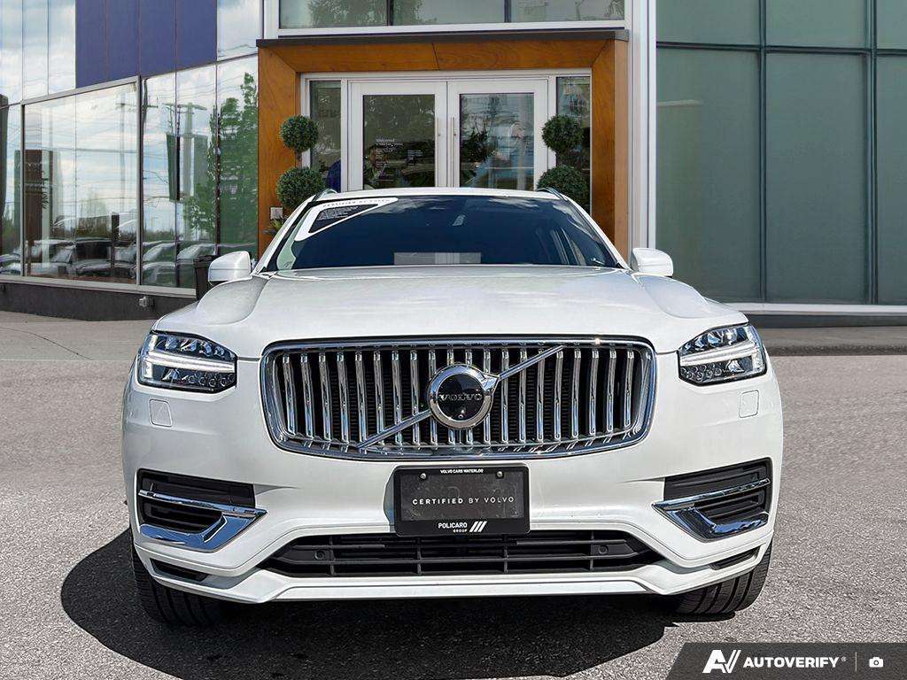 2024 Volvo XC90 T8 Plus Bright Theme alt 2
