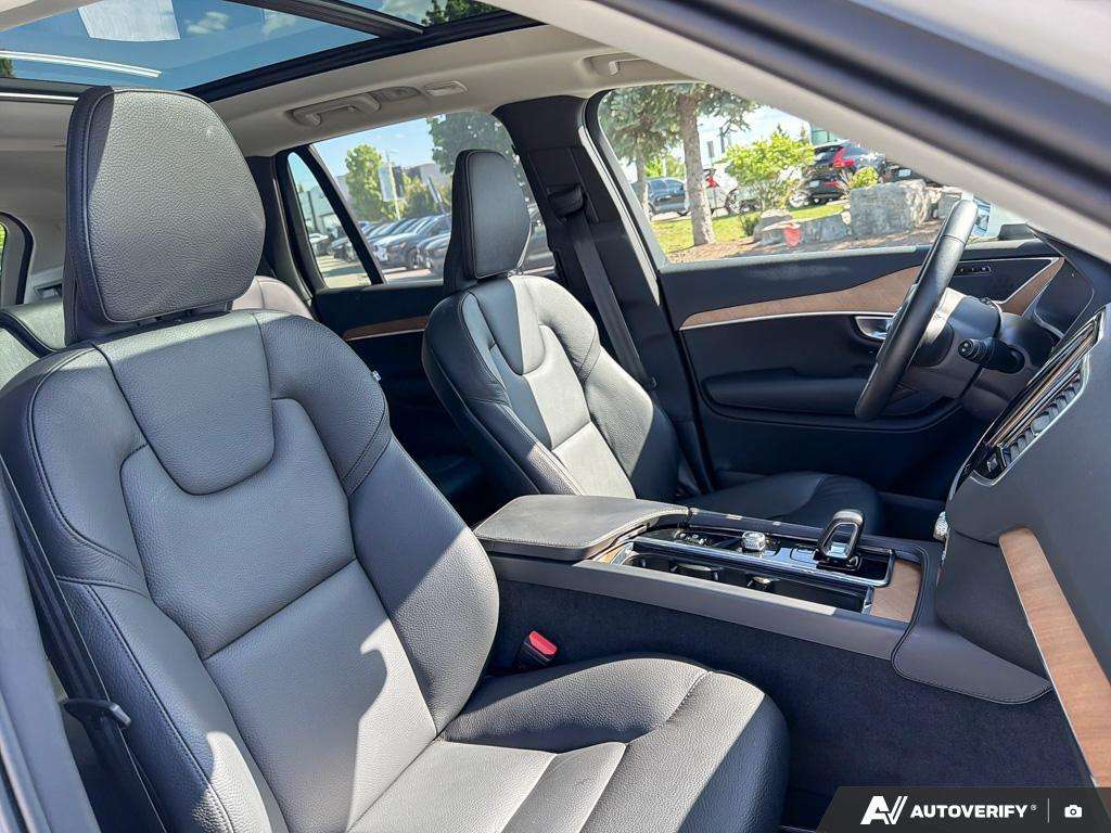 2024 Volvo XC90 T8 Plus Bright Theme thumb 21