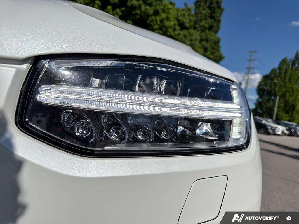 2024 Volvo XC90 T8 Plus Bright Theme thumb 7