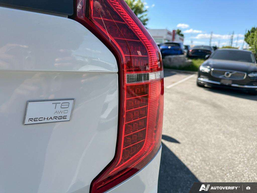 2024 Volvo XC90 T8 Plus Bright Theme thumb 10