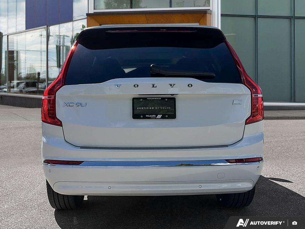 2024 Volvo XC90 T8 Plus Bright Theme alt 5