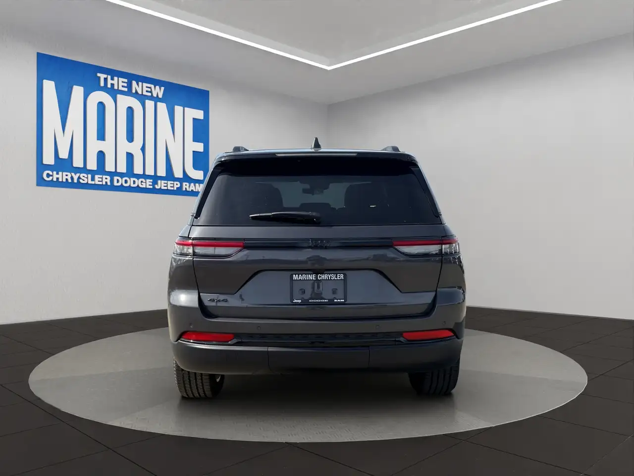 Jeep Grand Cherokee снимка Jeep Grand Cherokee