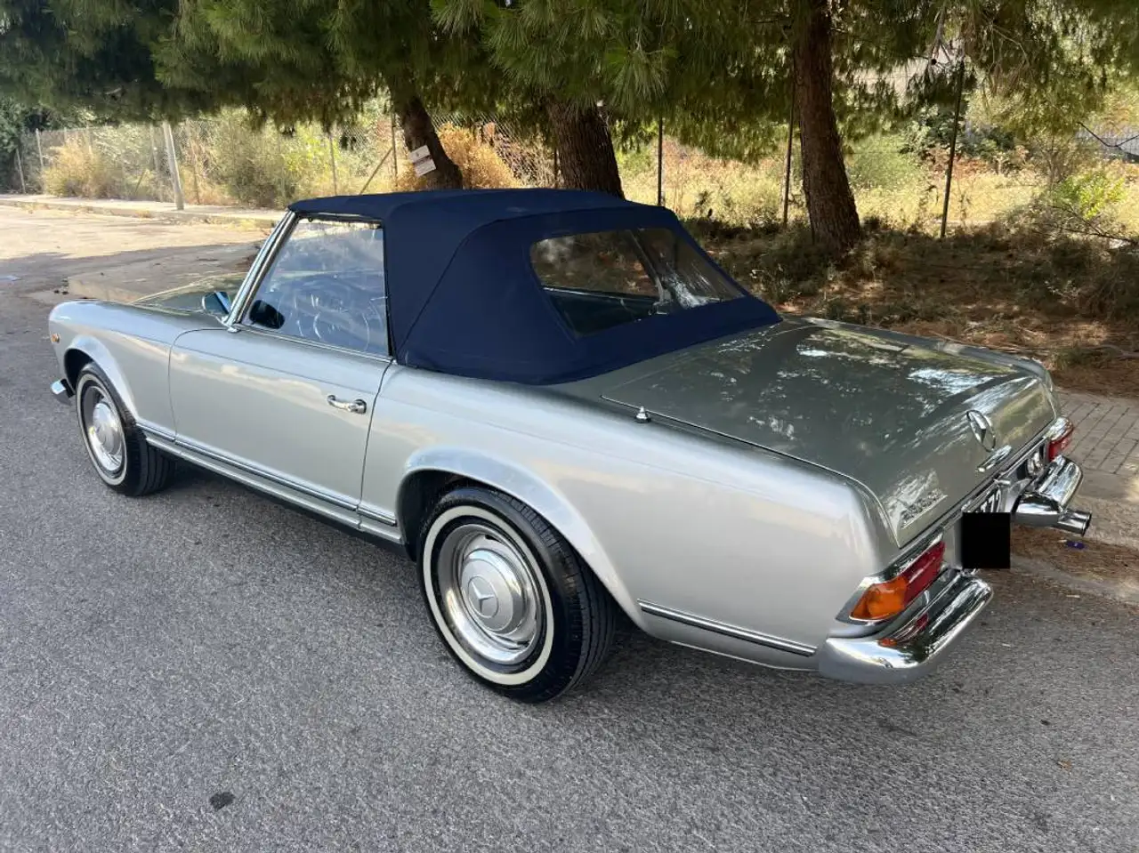 Mercedes-Benz SL-Class SL 230 1966