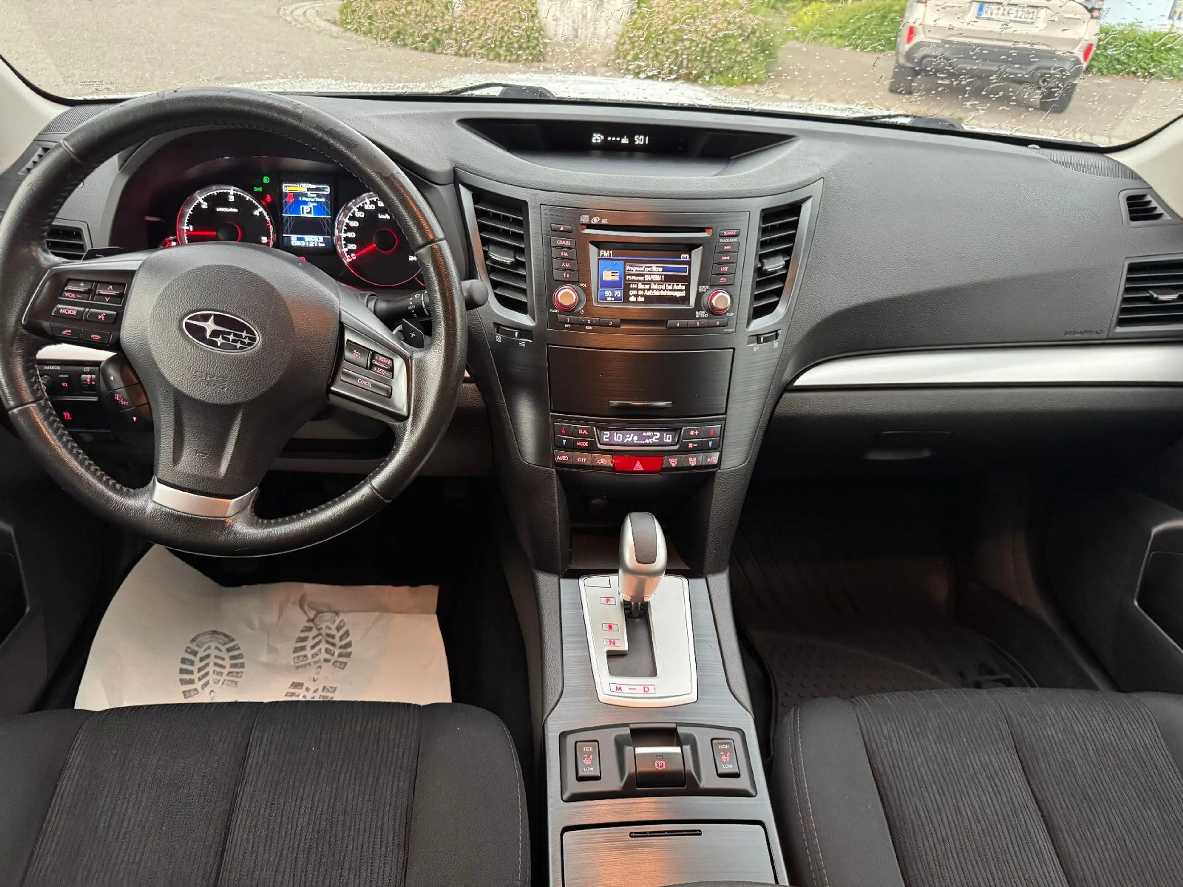 Subaru Legacy Outback 4x4 Automatik — photo 13