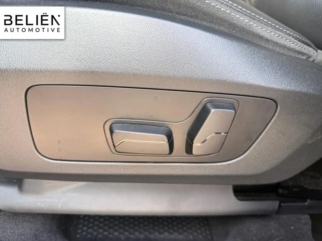 BMW 218 Active Tourer, миниатюра 17