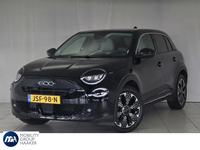 Fiat 600 1.2 Hybrid La Prima | Apple-Android | Stoelverwarm