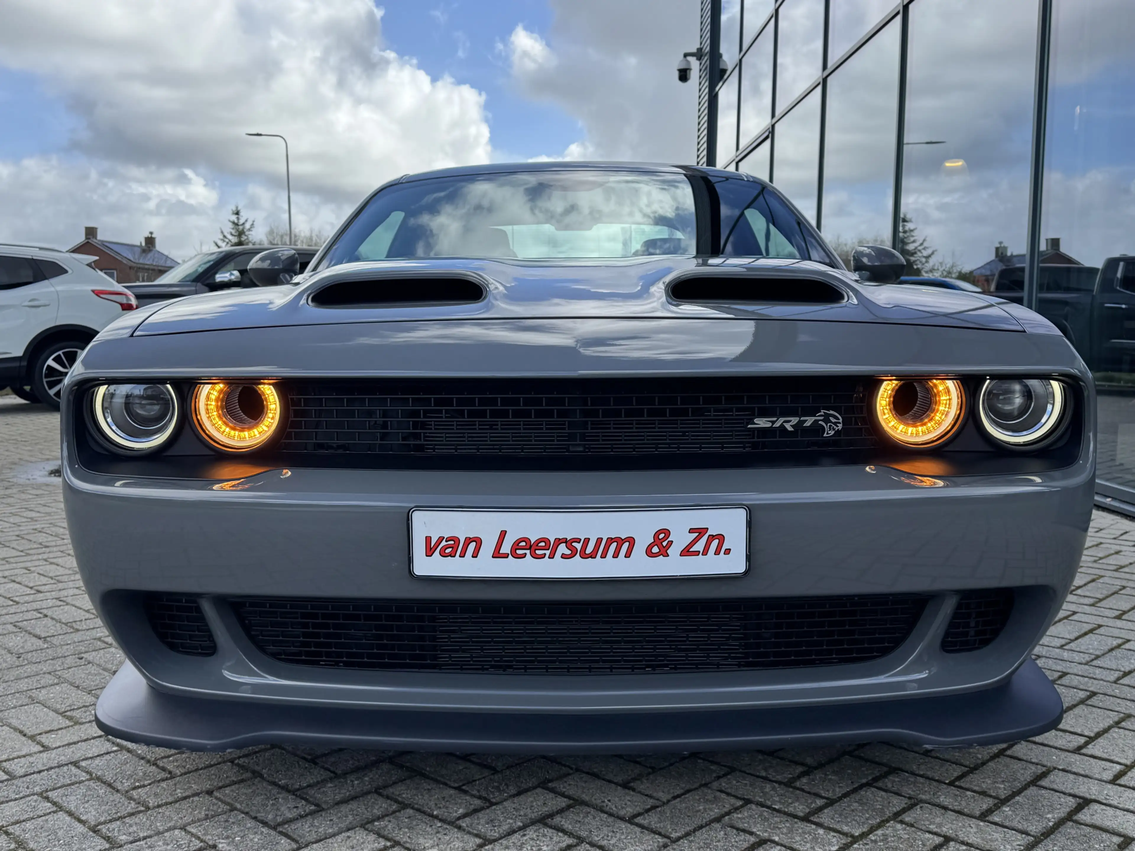Dodge Challenger 6.2L SRT HELLCAT | Schuifkanteldak | Eerste eigena — photo 2