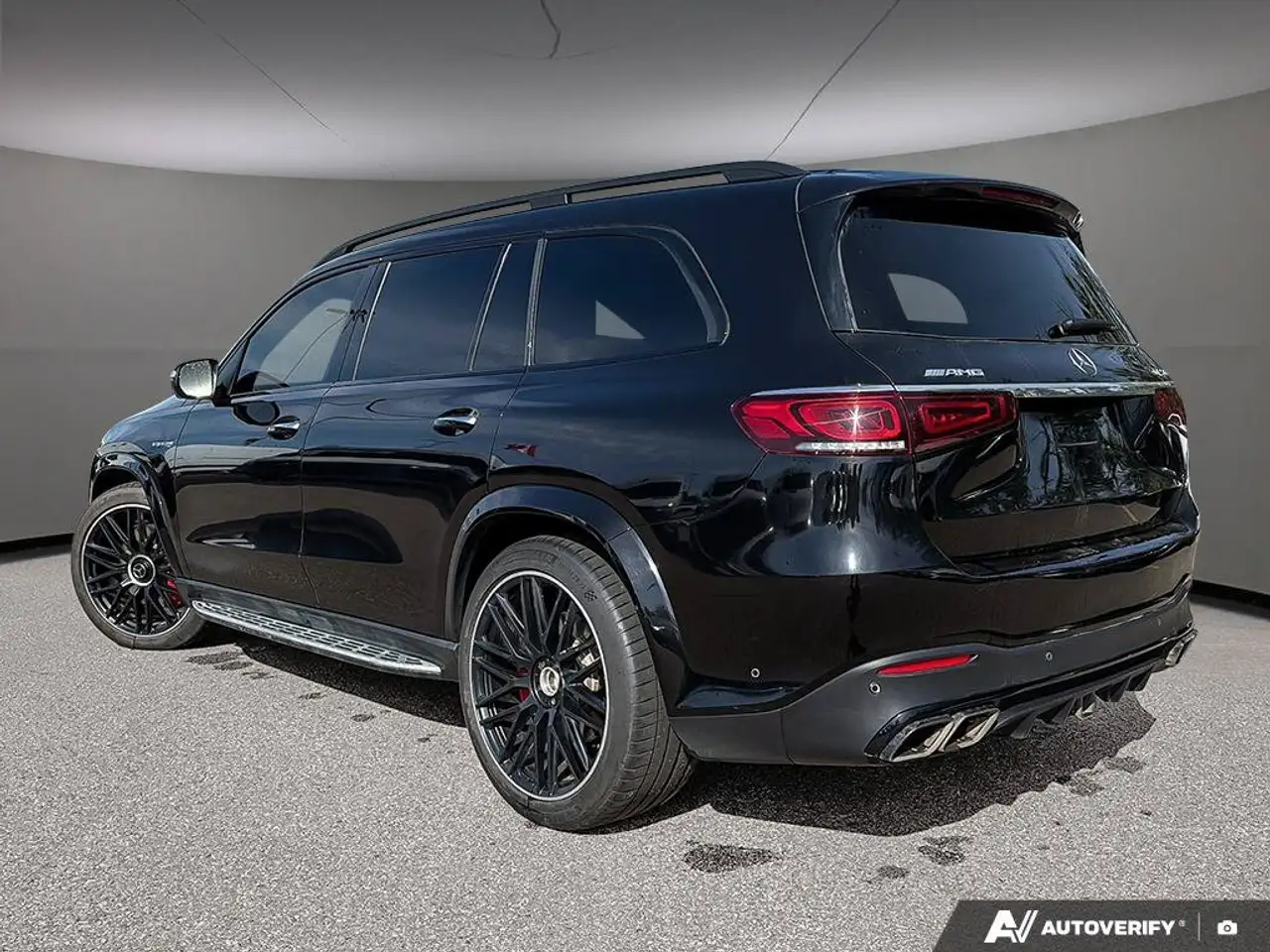 Mercedes-Benz GLS снимка Mercedes-Benz GLS