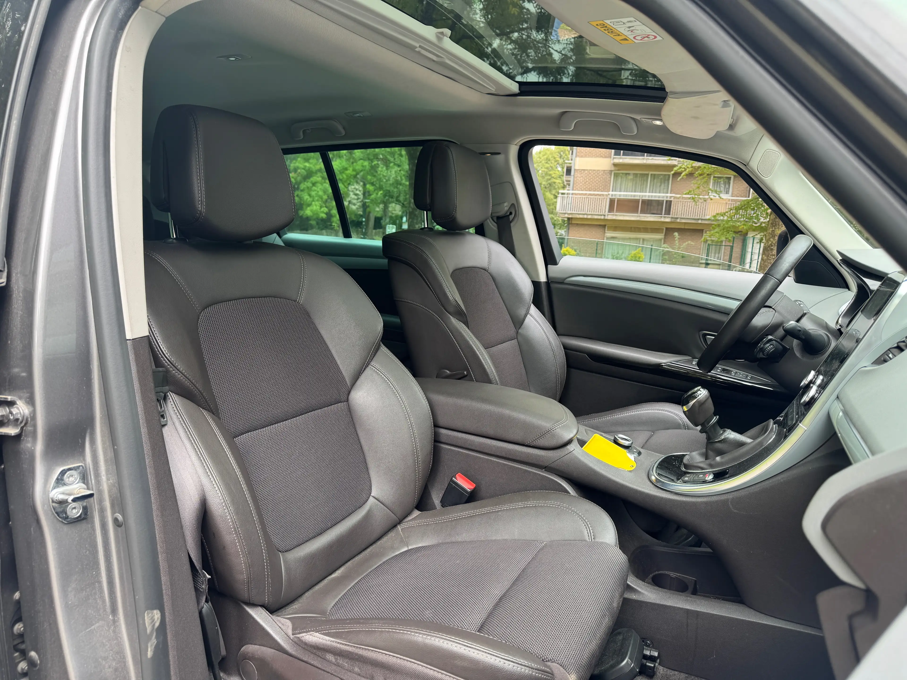 Renault Espace Espace 1.6 dCi Energy Intens — photo 12
