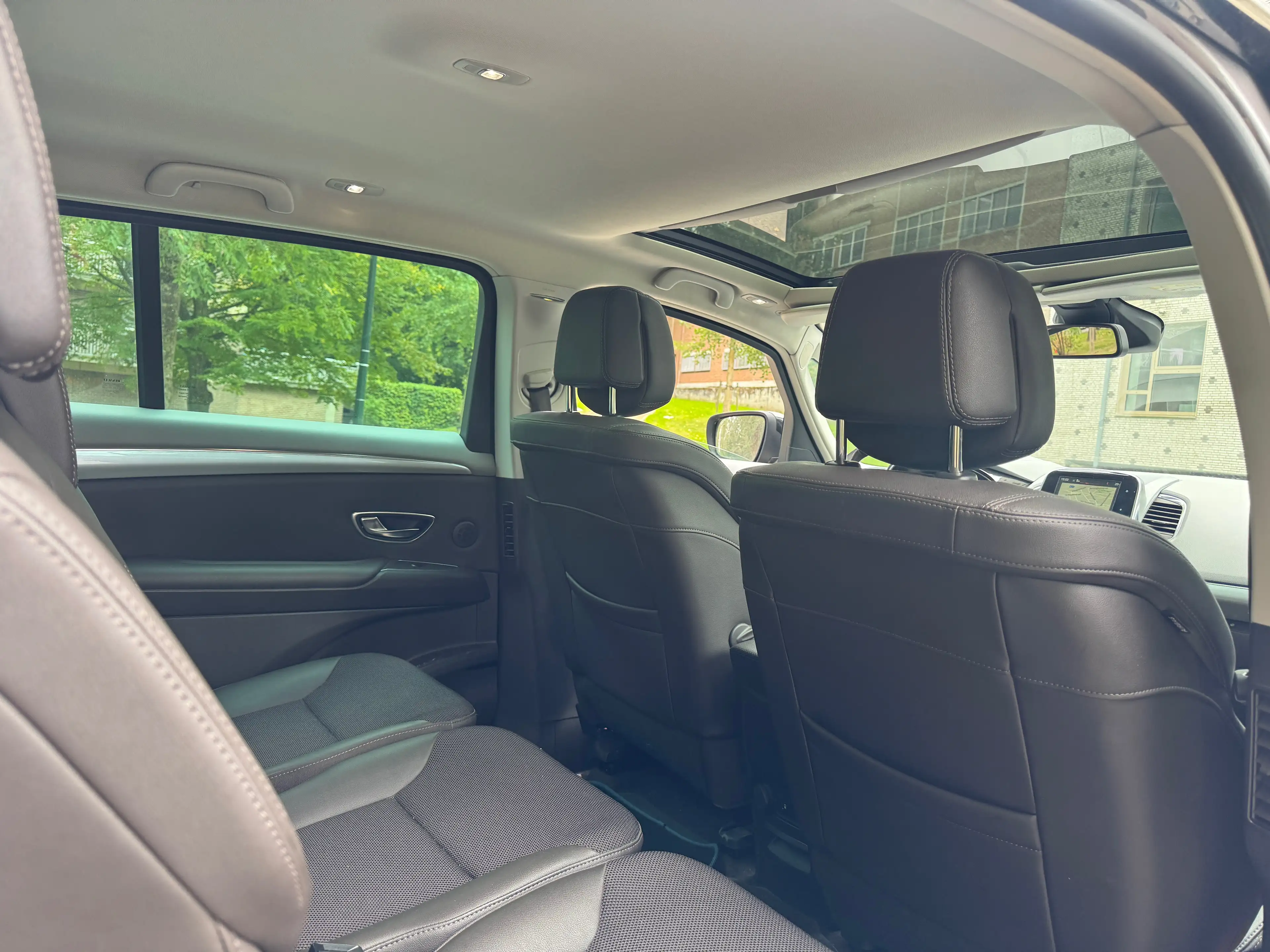 Renault Espace Espace 1.6 dCi Energy Intens — photo 11