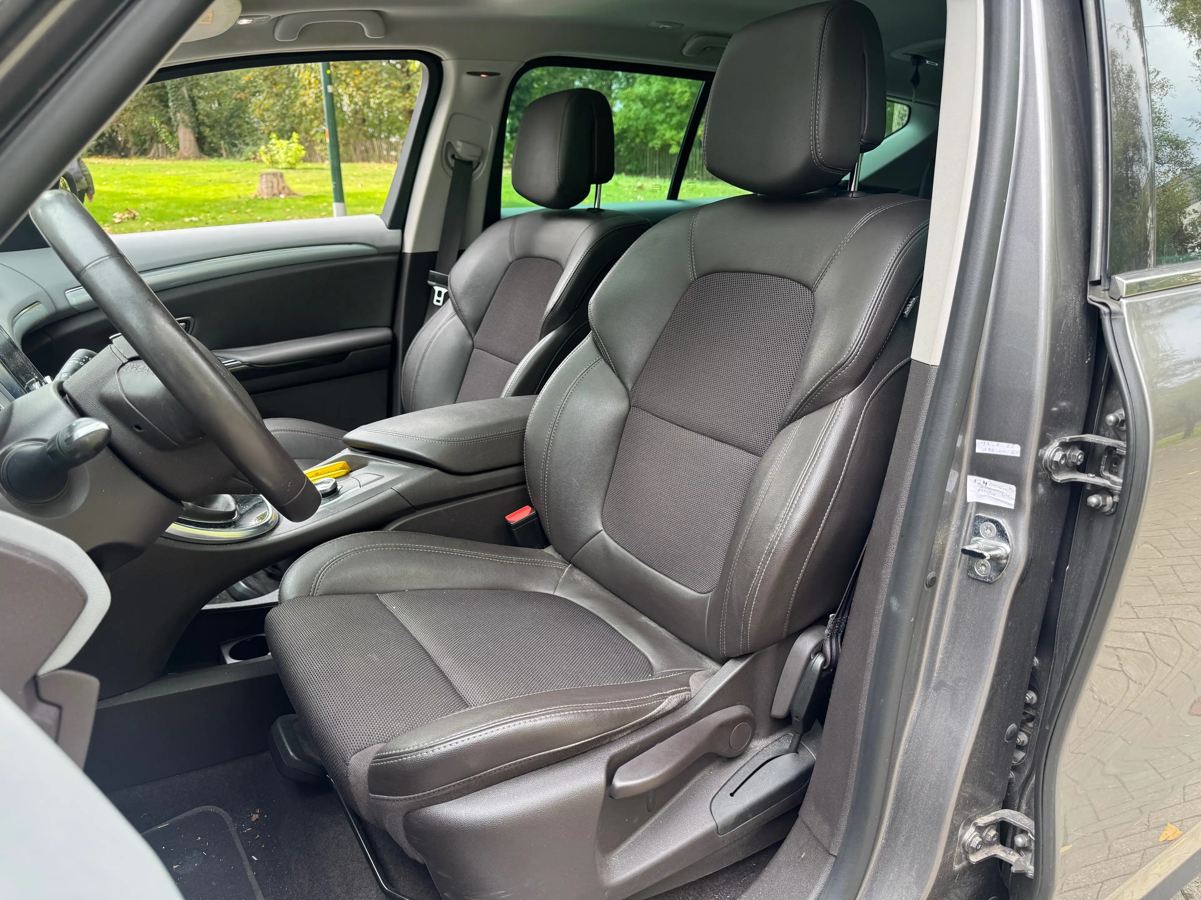 Renault Espace Espace 1.6 dCi Energy Intens — photo 15