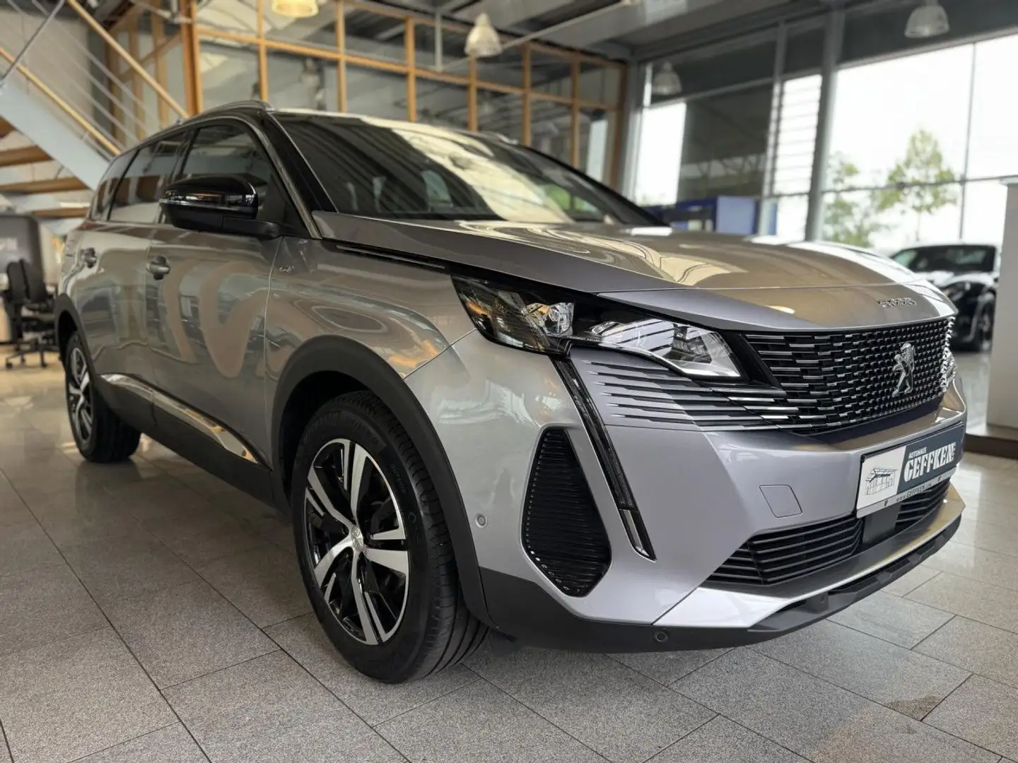Peugeot 5008 PureTech 130 GT, 7 Sitze, ACC, LED, Kamera! Grau - 2