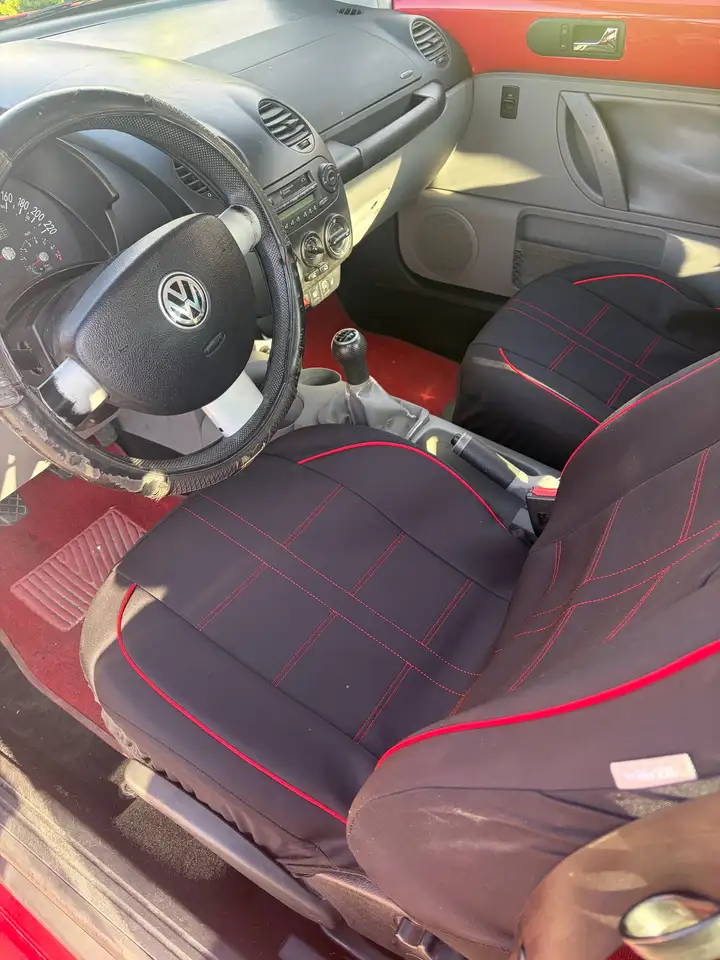 Volkswagen Beetle photo Volkswagen Beetle