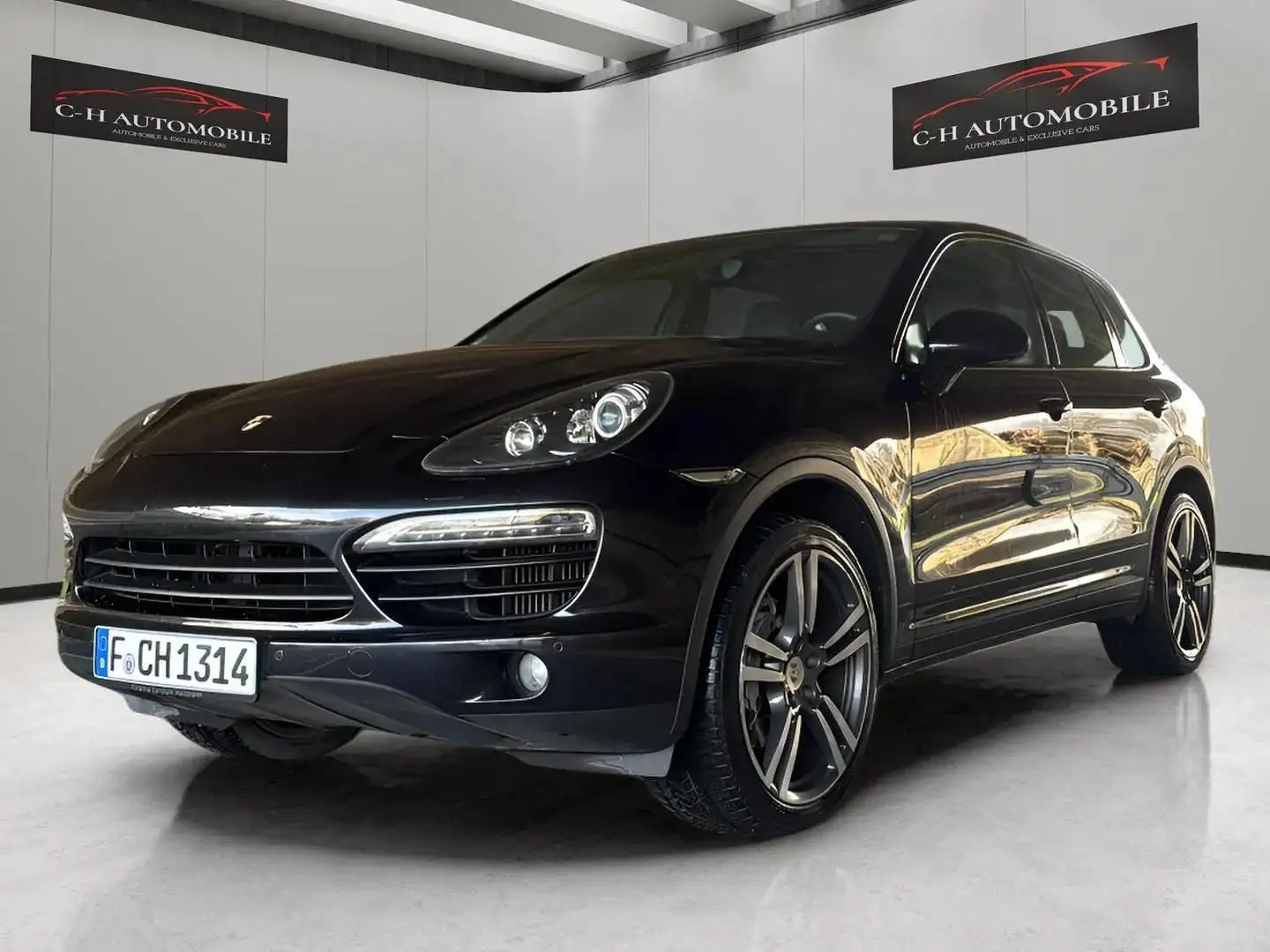 Porsche Cayenne Diesel*3.0 V6*Keyless*Pano*Luftfeder*21° Чорний - 1