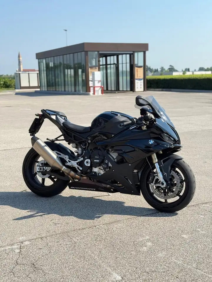BMW S 1000 RR