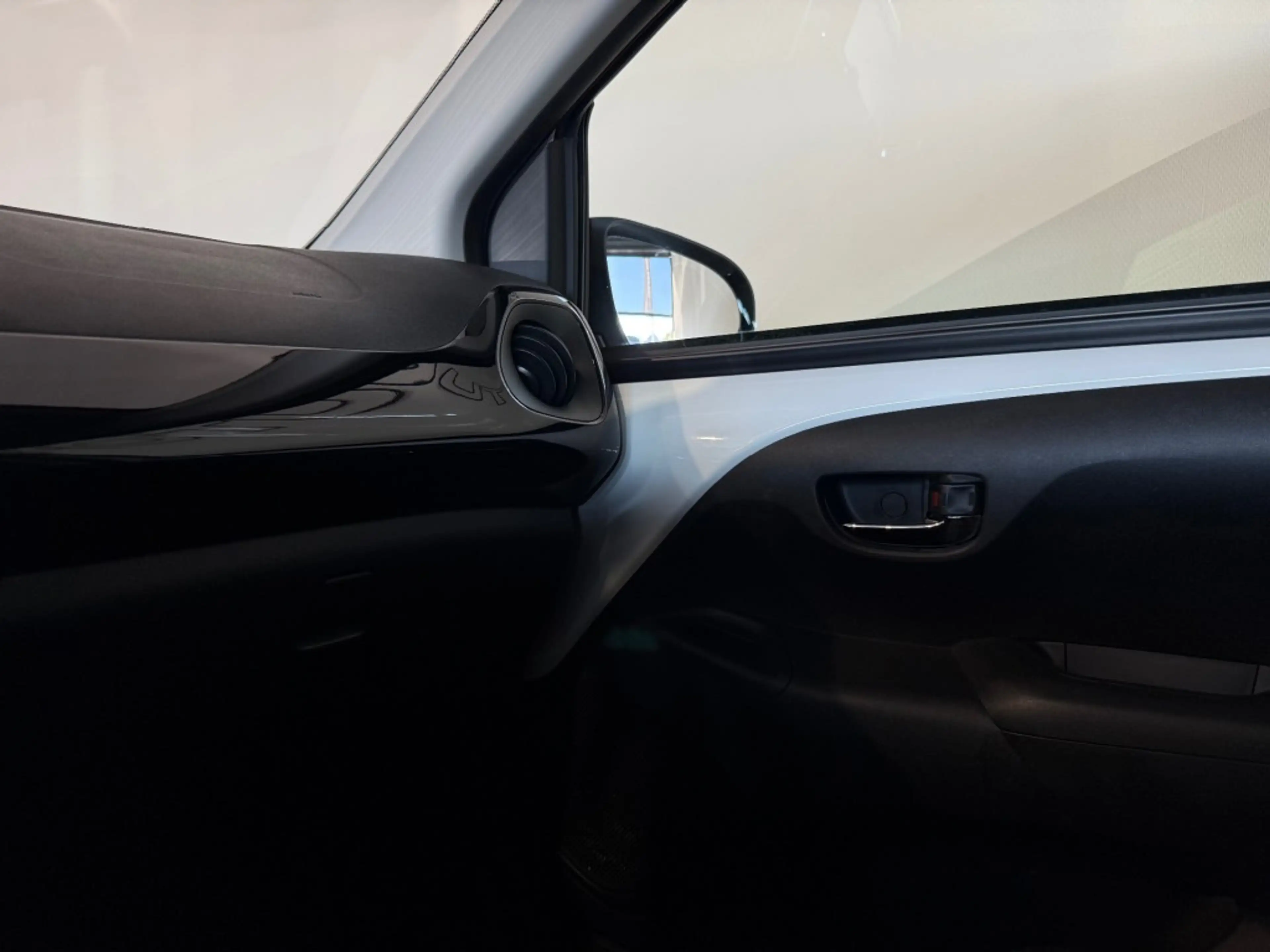 Peugeot 108 1.2 PURETECH GT-LINE l NAP l CAMERA l CLIMA l LMV — photo 29