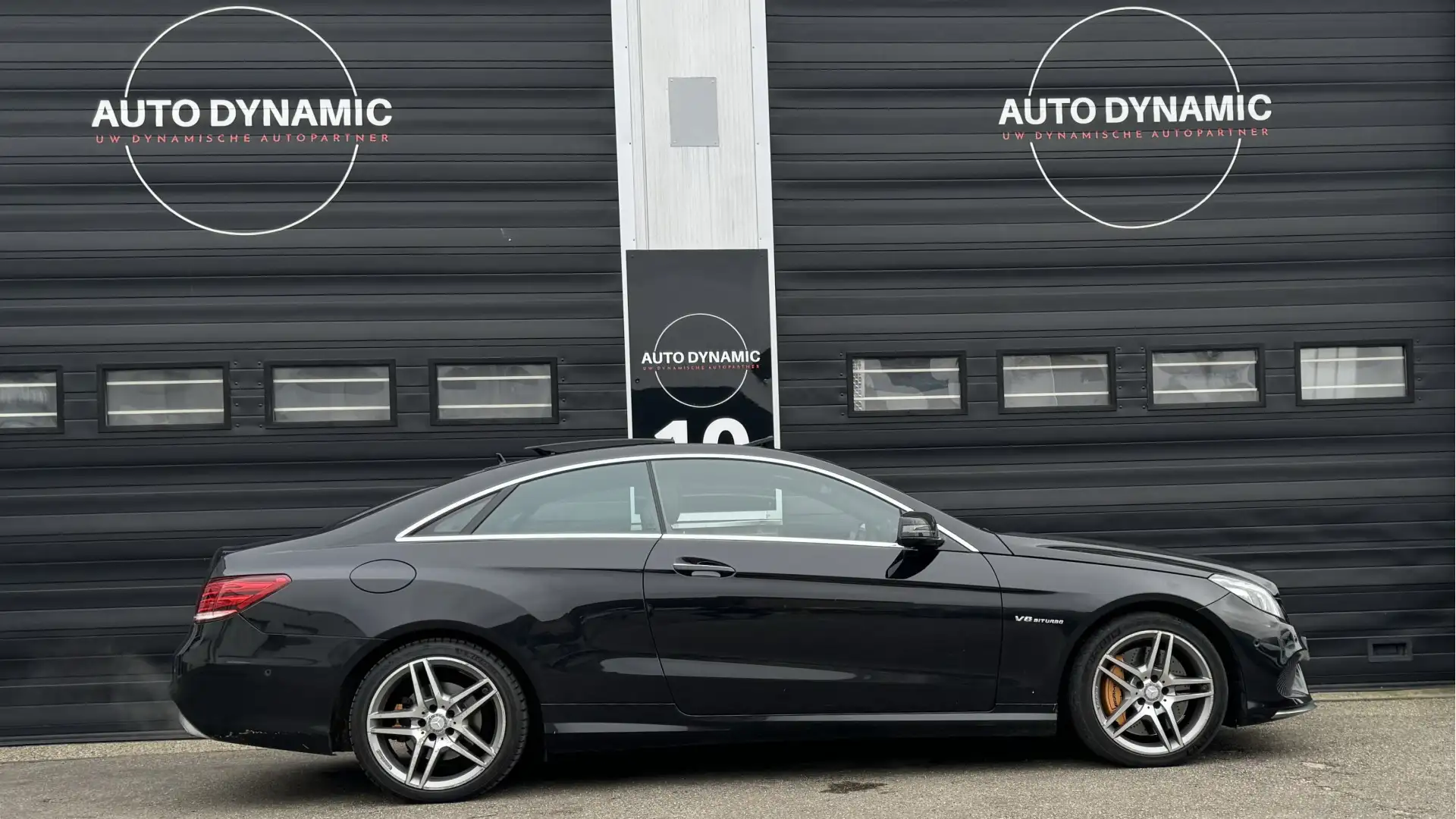 Mercedes-Benz E 500 Coupé Prestige AMG V8 | Panoramadak | leer Camera Black - 2
