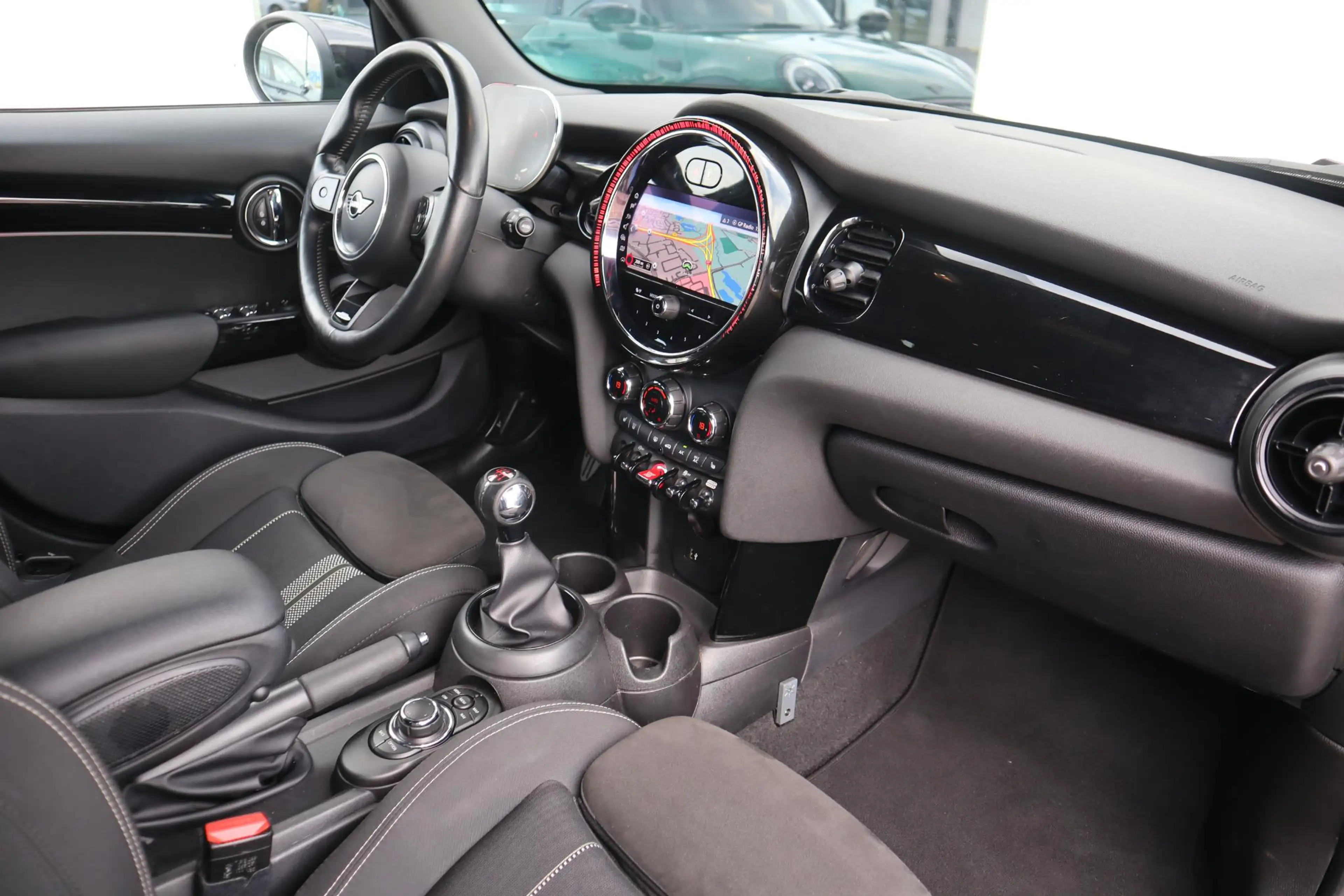 MINI John Cooper Works 1.5 JCW PACKAGE 5-DEURS|NAV/CARPLAY|STOELVERWARMIN — photo 6