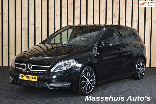 Mercedes-Benz B 200 Prestige 140dkm Trekhaak Navi Clima Cruise Xenon L