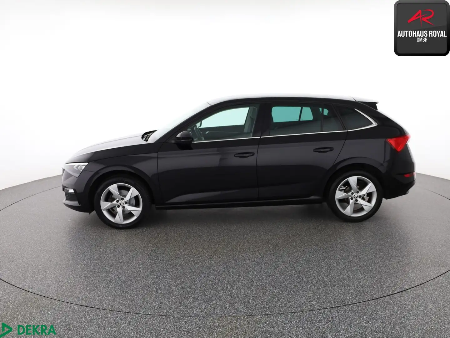 Skoda Scala Scala 1.0 TSI STYLE VIRTUAL,AHK,PANORAMA,KEYLESS Noir - 2