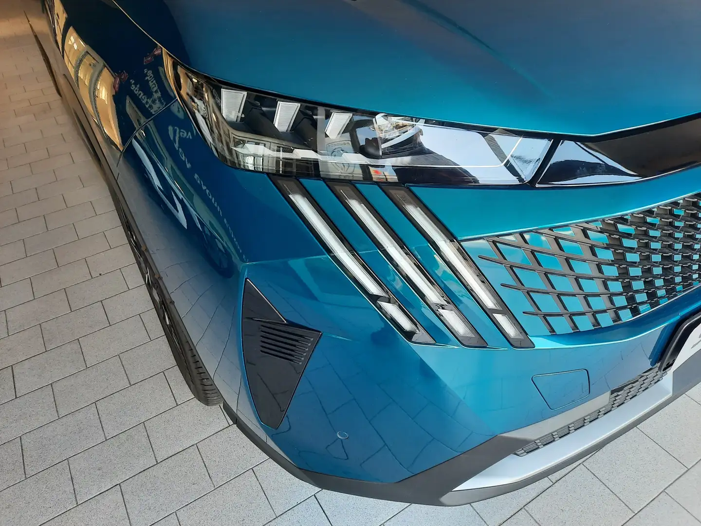 Peugeot 3008 3008 III 2024 1.2 hybrid GT 145cv e-dcs6 Blu/Azzurro - 2