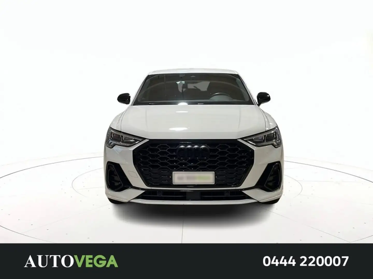 Audi Q3 sportback 35 1.5 tfsi Blanco - 2