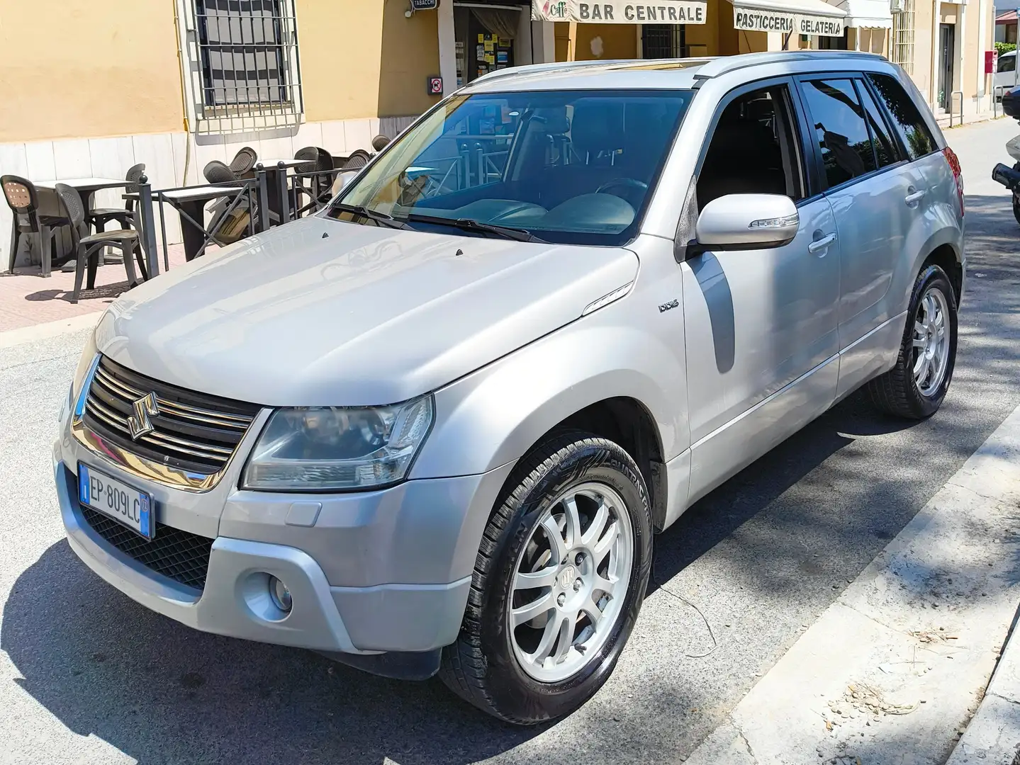 Suzuki Grand Vitara Grand Vitara 1.9 ddis crossover Executive 5p E5 Grigio - 1