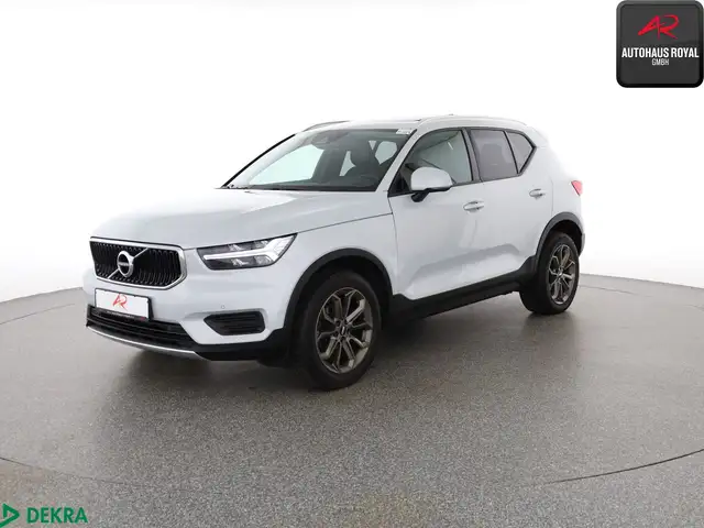 Volvo XC40 XC 40 T3 Momentum KAMERA,SENSUS,SPURHALTE,AHK,SH